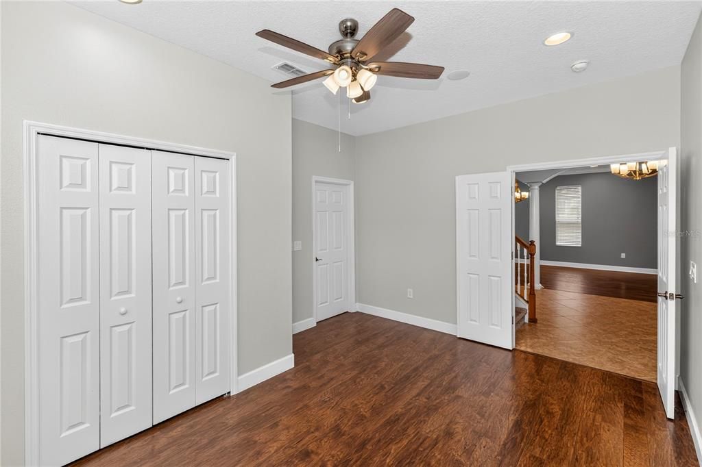 For Sale: $575,000 (4 beds, 3 baths, 3219 Square Feet)