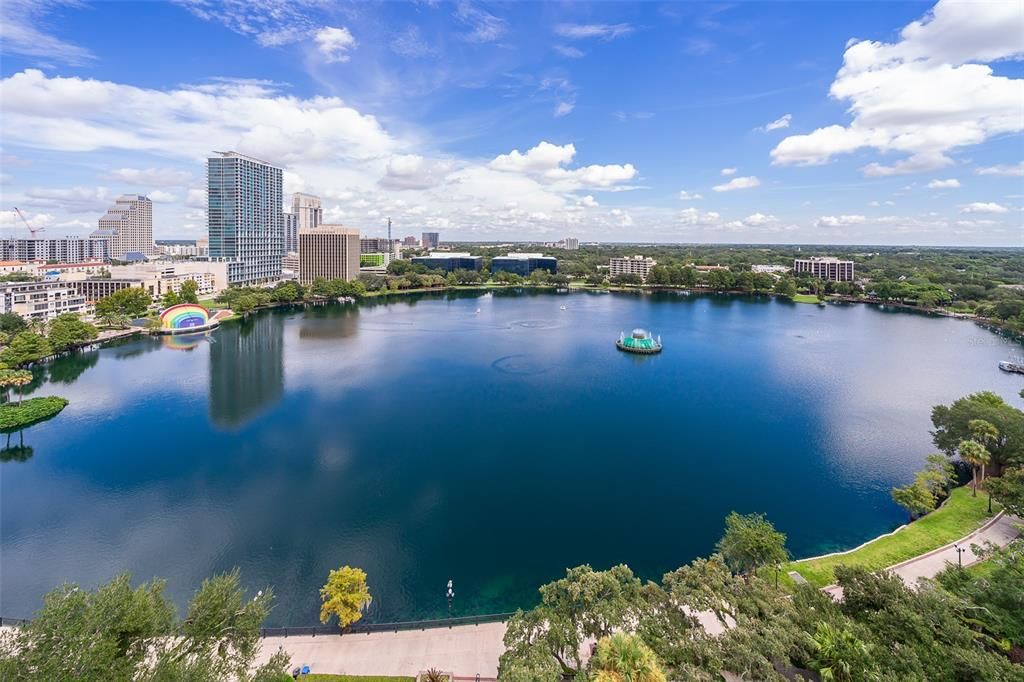 For Rent: $3,600 (2 beds, 2 baths, 1242 Square Feet)