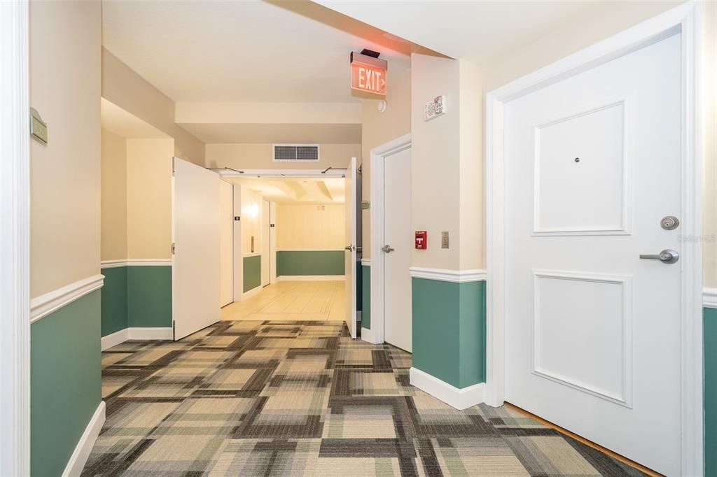For Rent: $3,600 (2 beds, 2 baths, 1242 Square Feet)