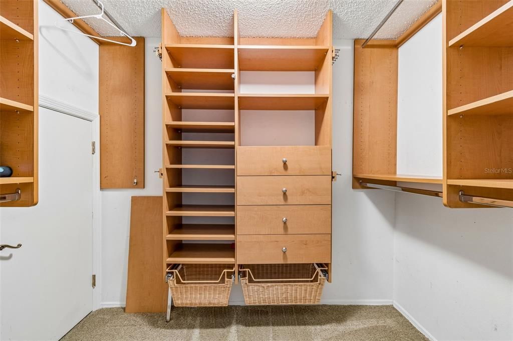 На продажу: $599,900 (3 спален, 3 ванн, 2226 Квадратных фут)