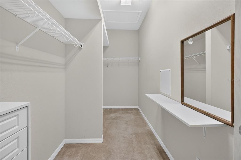 En Venta: $349,900 (3 camas, 2 baños, 1952 Pies cuadrados)