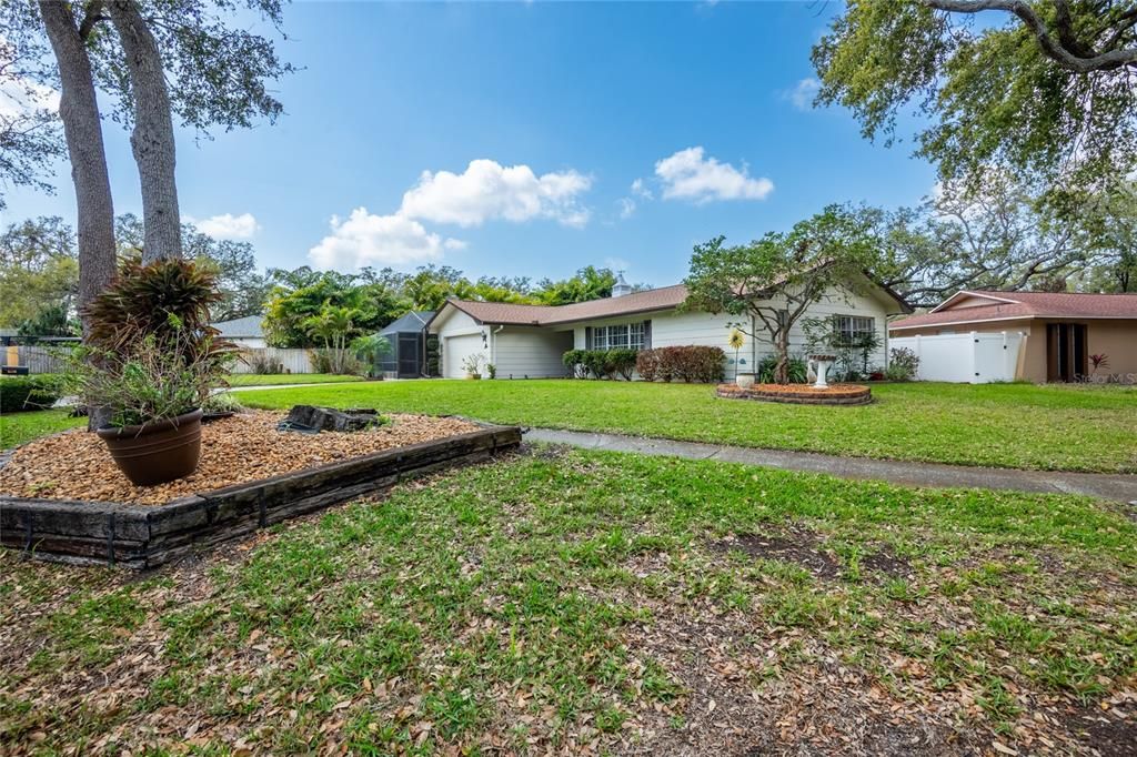 En Venta: $435,000 (2 camas, 2 baños, 1713 Pies cuadrados)