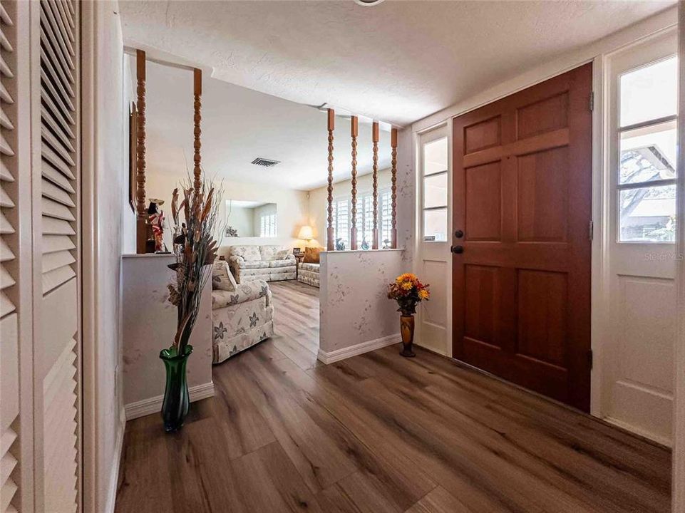 En Venta: $435,000 (2 camas, 2 baños, 1713 Pies cuadrados)