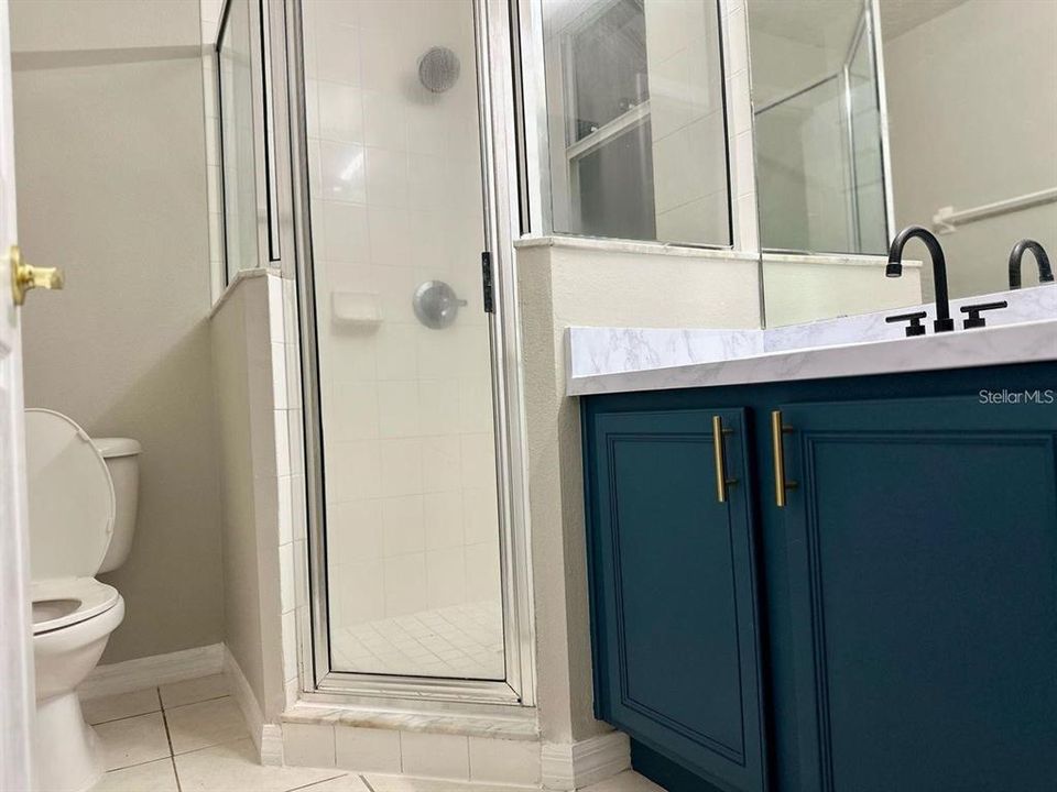 For Rent: $2,995 (5 beds, 4 baths, 2542 Square Feet)