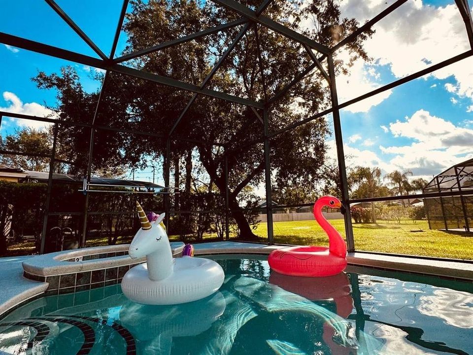 For Rent: $2,995 (5 beds, 4 baths, 2542 Square Feet)