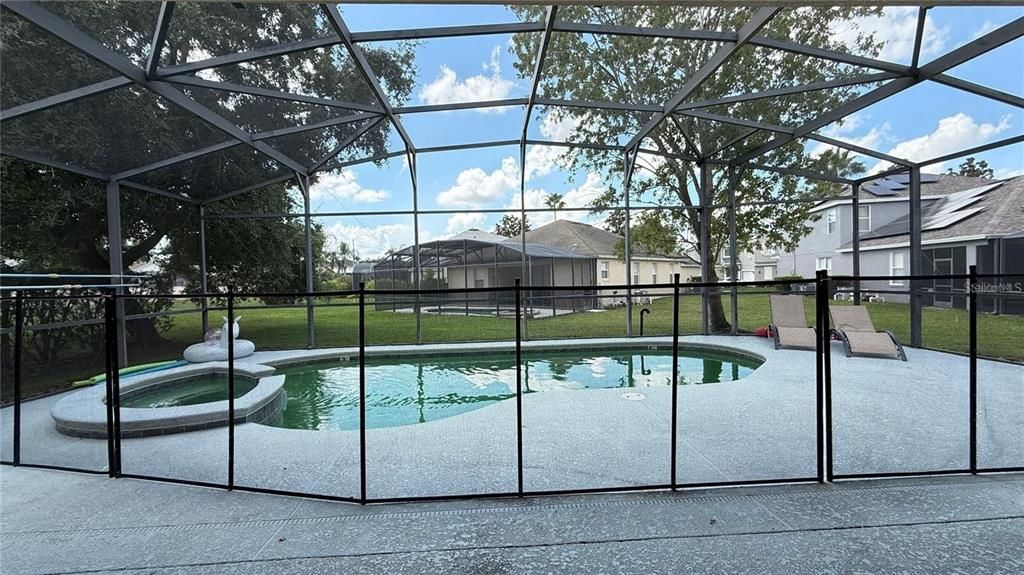 For Rent: $2,995 (5 beds, 4 baths, 2542 Square Feet)