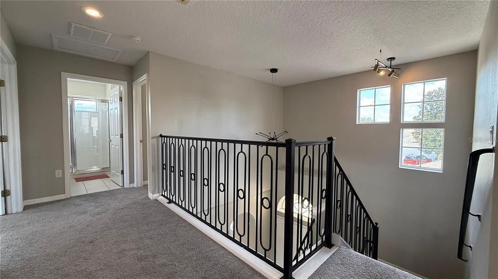 For Rent: $2,995 (5 beds, 4 baths, 2542 Square Feet)