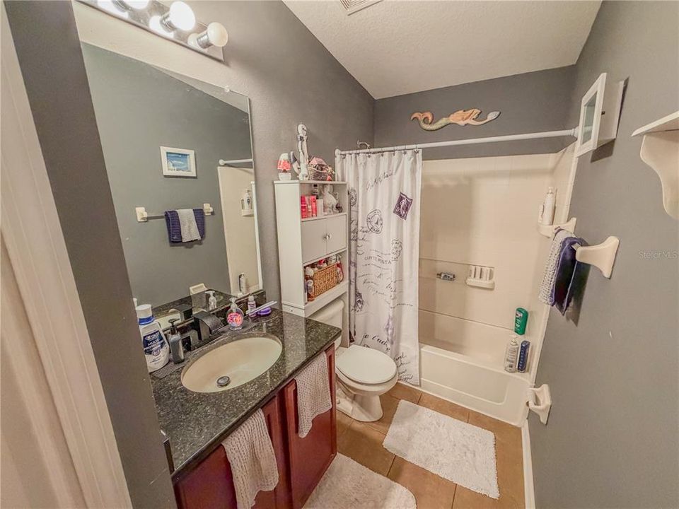 For Sale: $415,000 (4 beds, 2 baths, 2399 Square Feet)