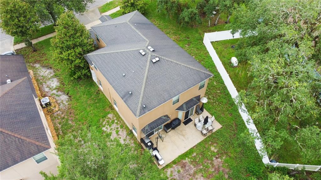 For Sale: $415,000 (4 beds, 2 baths, 2399 Square Feet)