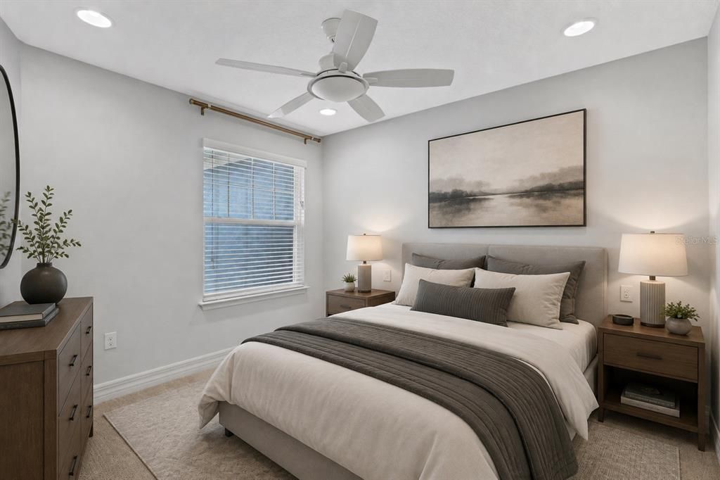 Active With Contract: $340,000 (3 beds, 2 baths, 1556 Square Feet)