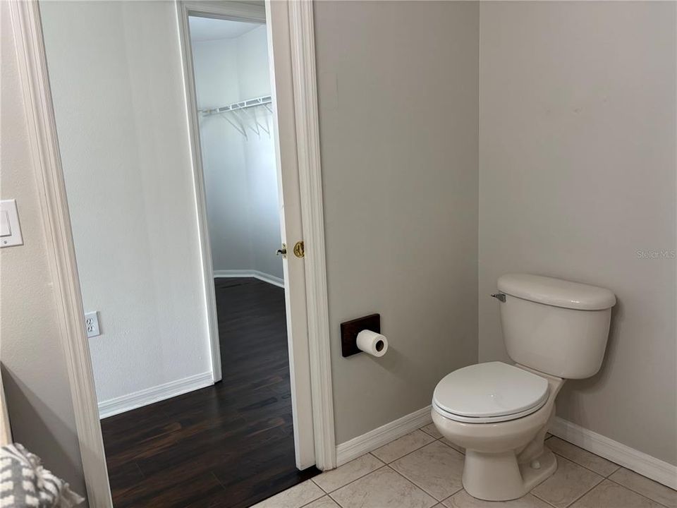 For Sale: $325,000 (3 beds, 2 baths, 1511 Square Feet)