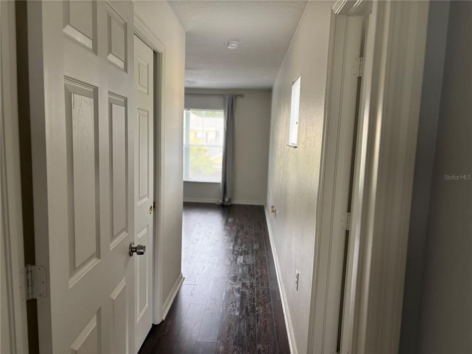 For Sale: $325,000 (3 beds, 2 baths, 1511 Square Feet)