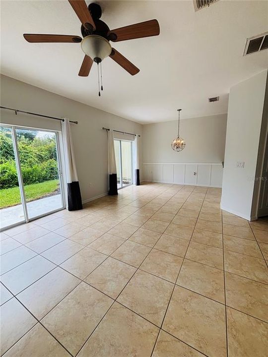For Sale: $325,000 (3 beds, 2 baths, 1511 Square Feet)