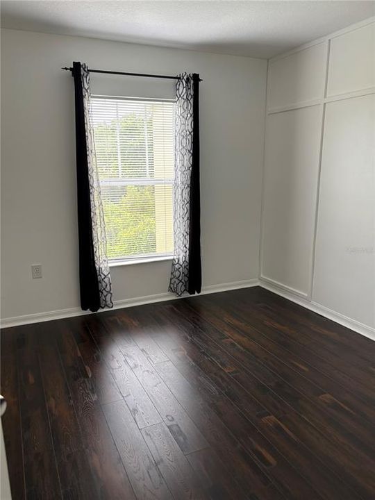 For Sale: $325,000 (3 beds, 2 baths, 1511 Square Feet)