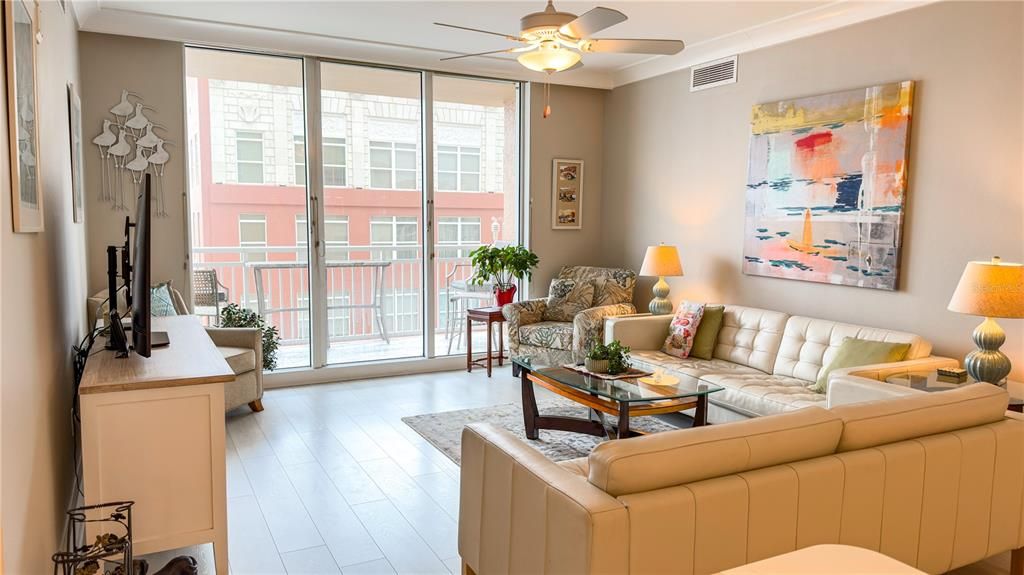 For Rent: $8,000 (2 beds, 2 baths, 1336 Square Feet)