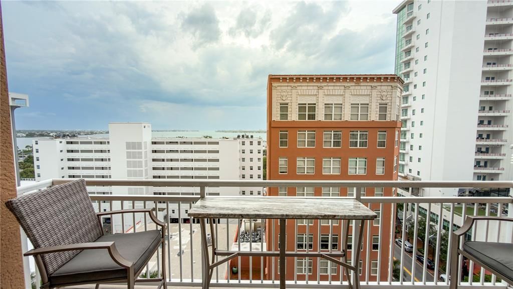 For Rent: $8,000 (2 beds, 2 baths, 1336 Square Feet)