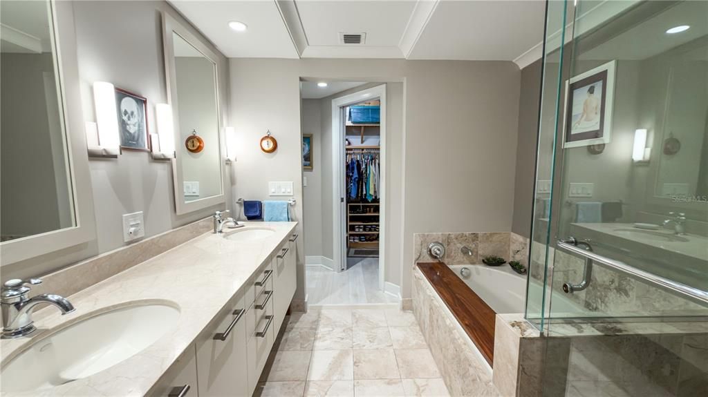 For Rent: $8,000 (2 beds, 2 baths, 1336 Square Feet)