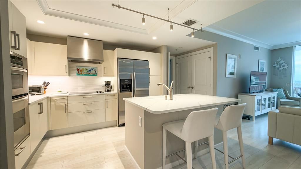 For Rent: $8,000 (2 beds, 2 baths, 1336 Square Feet)