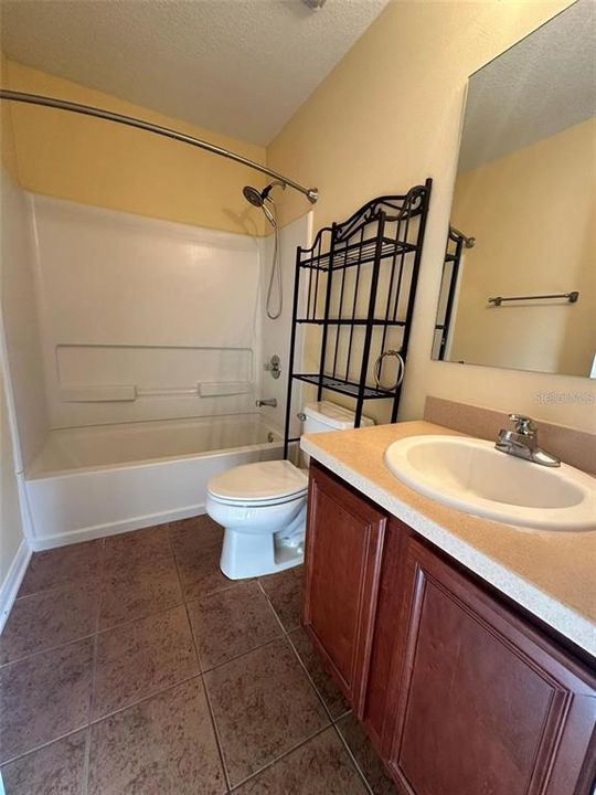 For Sale: $300,000 (3 beds, 2 baths, 1620 Square Feet)