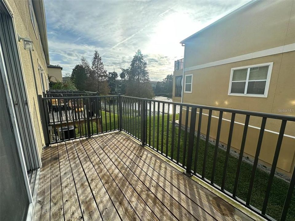 For Sale: $300,000 (3 beds, 2 baths, 1620 Square Feet)