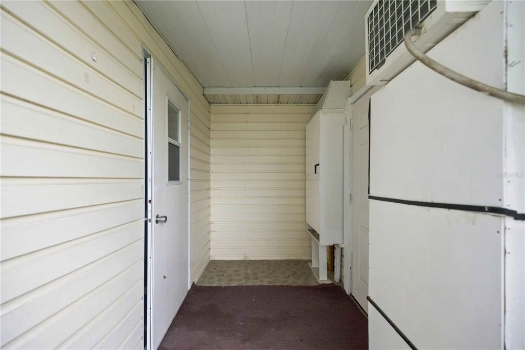 На продажу: $185,000 (2 спален, 2 ванн, 1248 Квадратных фут)