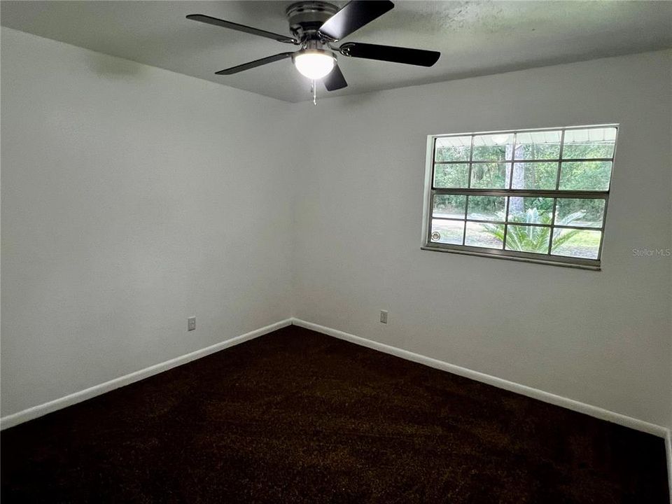 For Sale: $239,900 (3 beds, 2 baths, 1560 Square Feet)