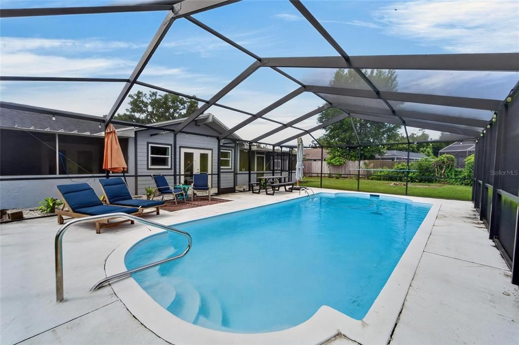 For Sale: $489,500 (4 beds, 2 baths, 2125 Square Feet)