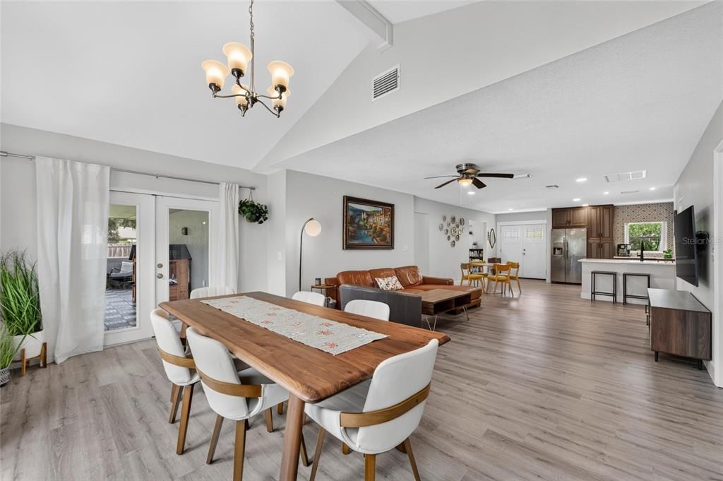 For Sale: $489,500 (4 beds, 2 baths, 2125 Square Feet)