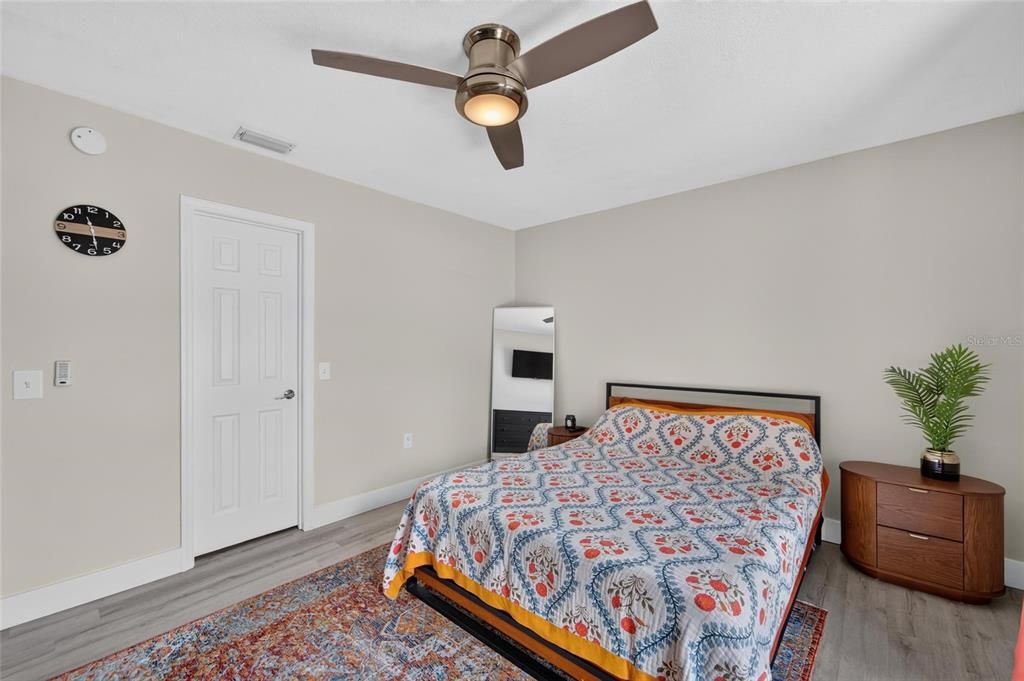 For Sale: $489,500 (4 beds, 2 baths, 2125 Square Feet)