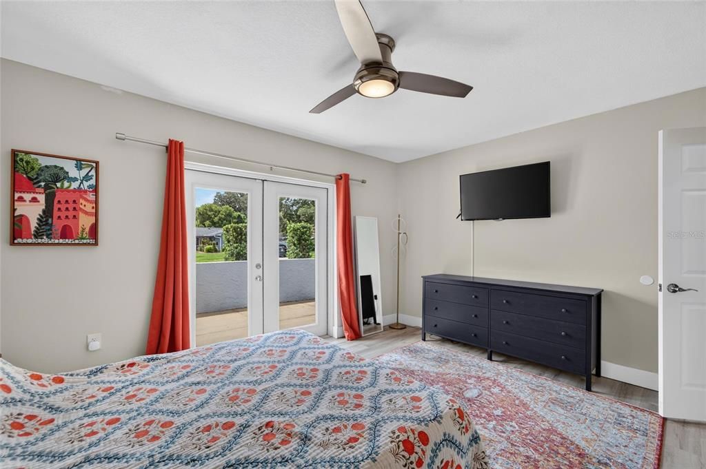 For Sale: $489,500 (4 beds, 2 baths, 2125 Square Feet)