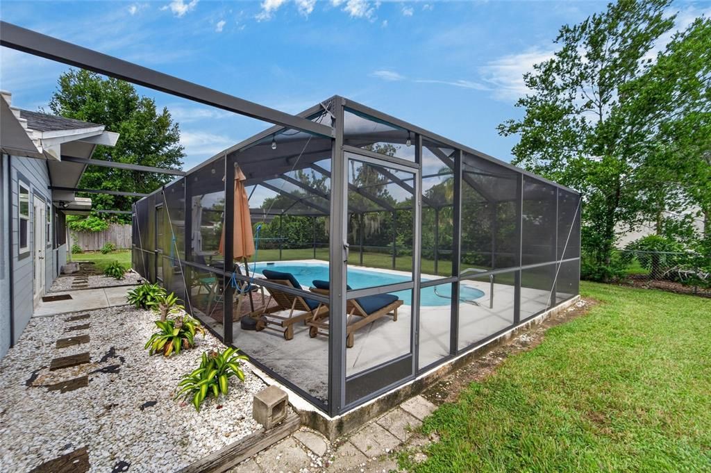For Sale: $489,500 (4 beds, 2 baths, 2125 Square Feet)