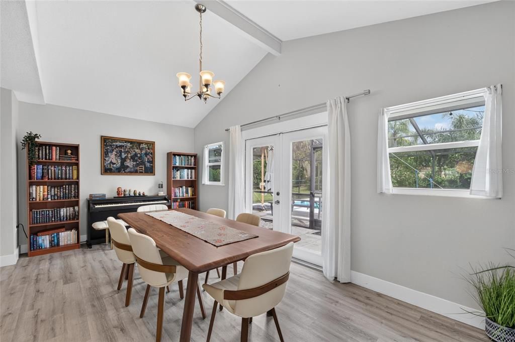 For Sale: $489,500 (4 beds, 2 baths, 2125 Square Feet)