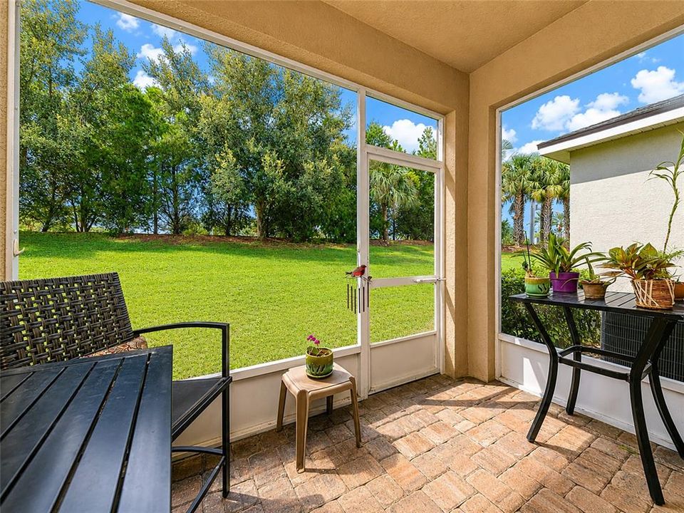 En Venta: $329,000 (3 camas, 2 baños, 1661 Pies cuadrados)