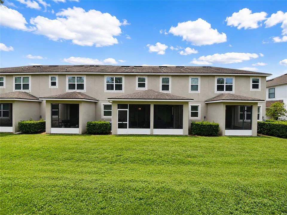 En Venta: $329,000 (3 camas, 2 baños, 1661 Pies cuadrados)