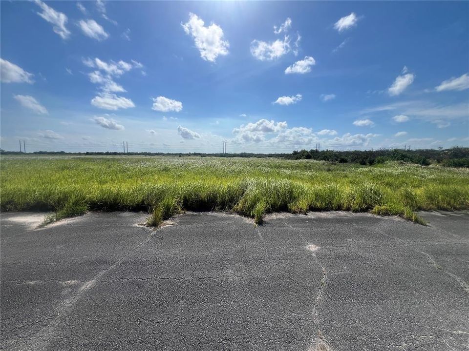 待售: $13,999 (0.23 acres)