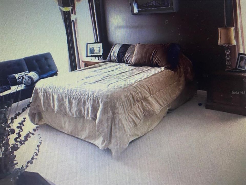 For Rent: $2,100 (2 beds, 2 baths, 1140 Square Feet)