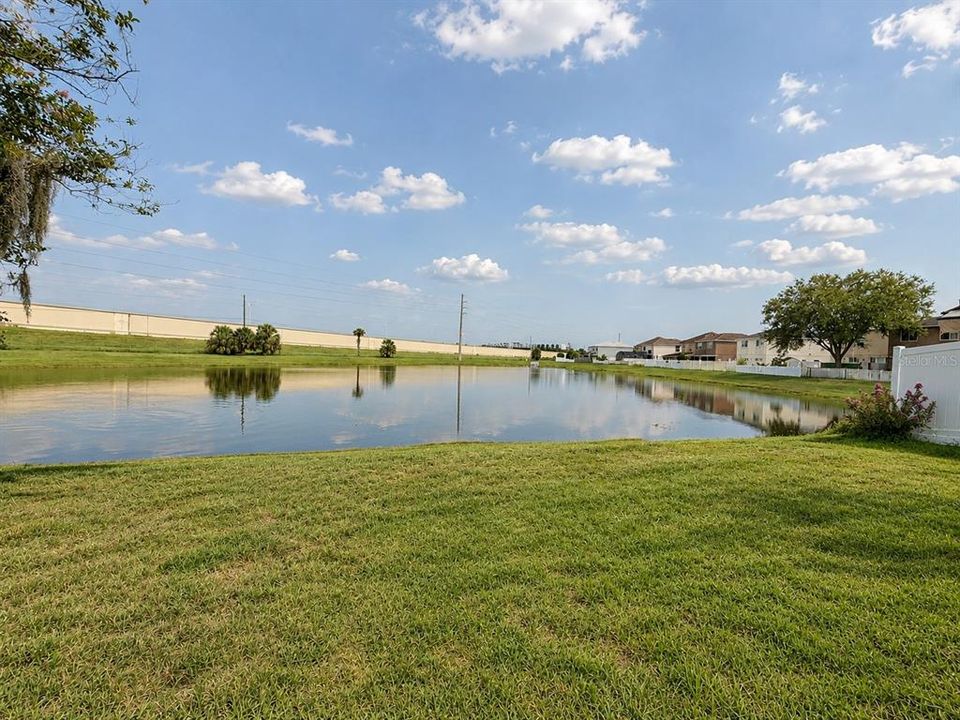 For Rent: $2,695 (3 beds, 2 baths, 1566 Square Feet)