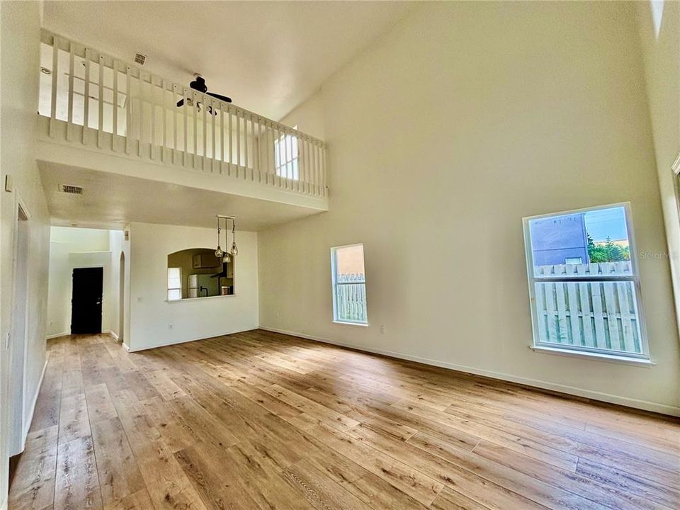 For Rent: $2,695 (3 beds, 2 baths, 1566 Square Feet)