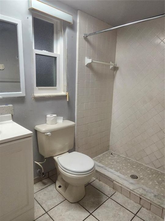 En Venta: $489,900 (4 camas, 2 baños, 1935 Pies cuadrados)
