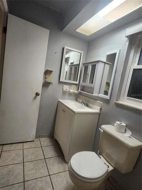 En Venta: $489,900 (4 camas, 2 baños, 1935 Pies cuadrados)