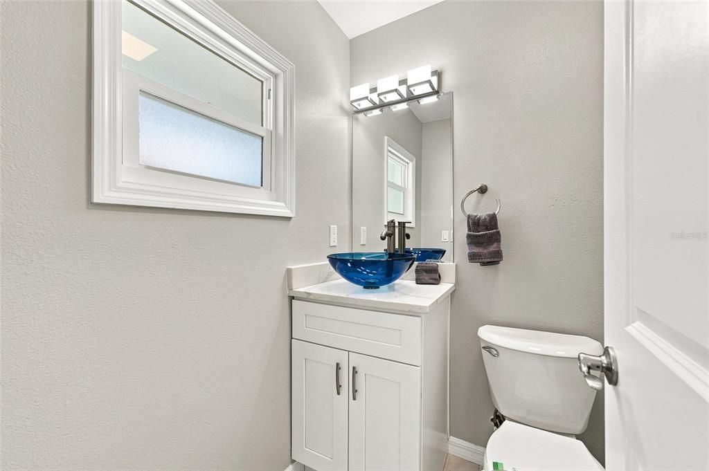 For Sale: $950,000 (4 beds, 3 baths, 2106 Square Feet)