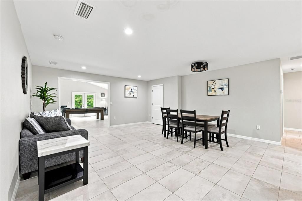For Sale: $950,000 (4 beds, 3 baths, 2106 Square Feet)