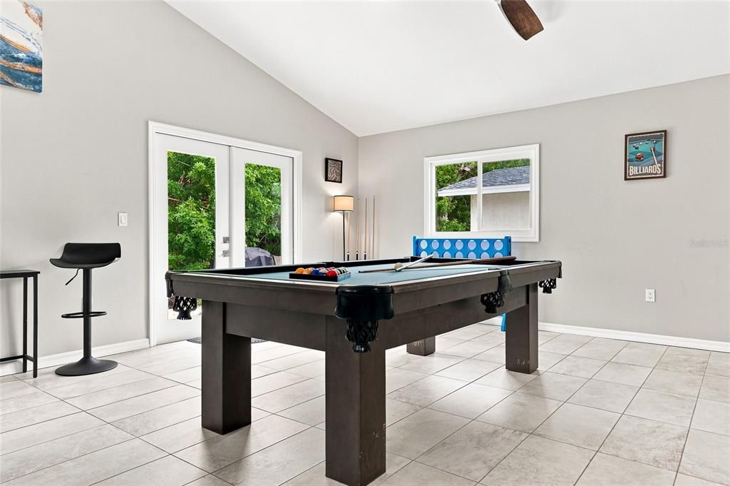 For Sale: $950,000 (4 beds, 3 baths, 2106 Square Feet)