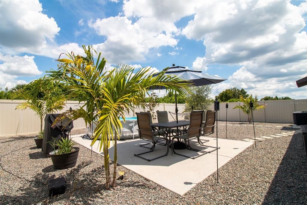 For Sale: $378,000 (4 beds, 2 baths, 1935 Square Feet)