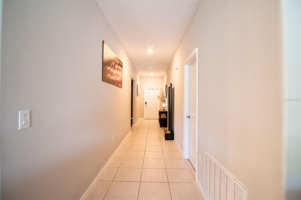 For Sale: $378,000 (4 beds, 2 baths, 1935 Square Feet)