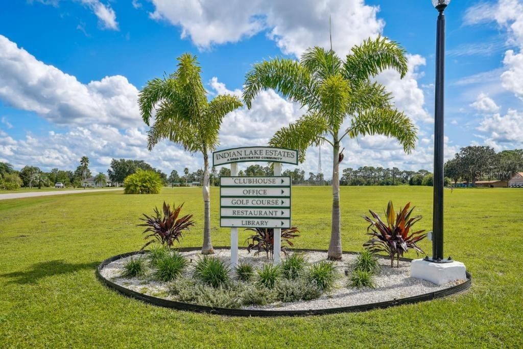待售: $27,000 (0.50 acres)