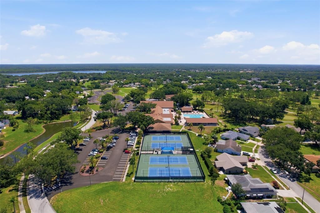 For Sale: $242,500 (2 beds, 2 baths, 1000 Square Feet)