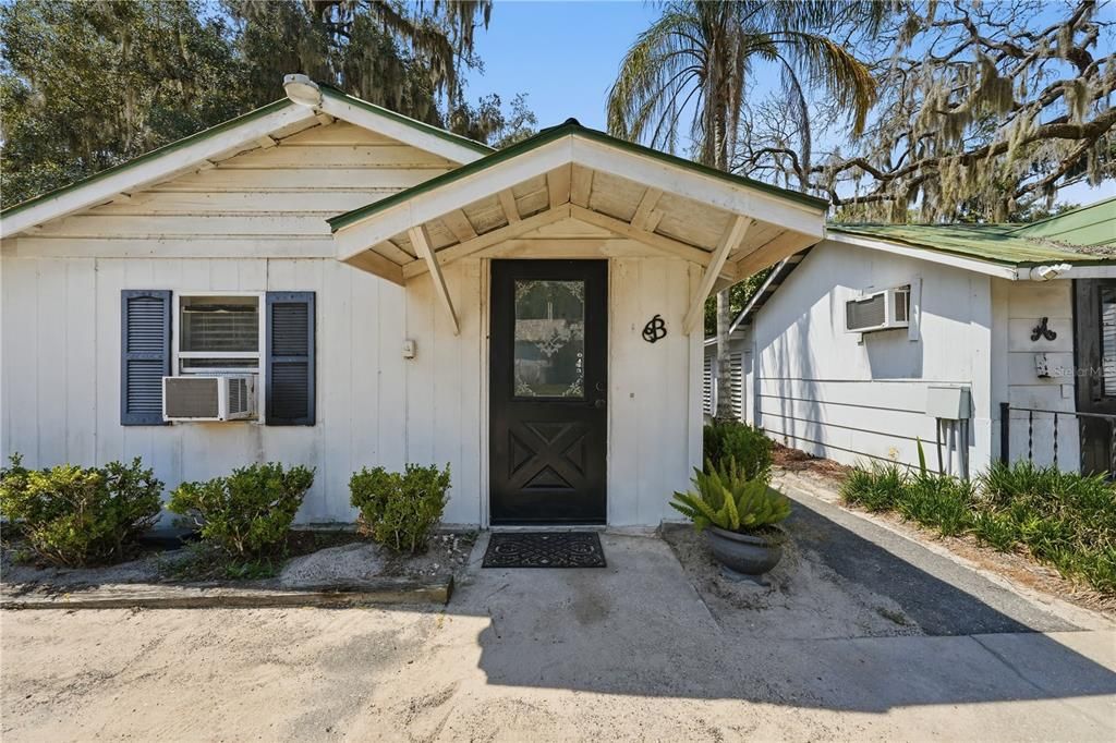 For Sale: $850,000 (0 beds, 0 baths, 1892 Square Feet)