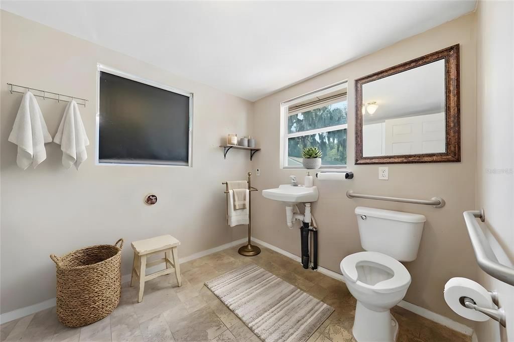 For Sale: $850,000 (0 beds, 0 baths, 1892 Square Feet)