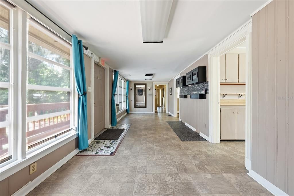 For Sale: $850,000 (0 beds, 0 baths, 1892 Square Feet)